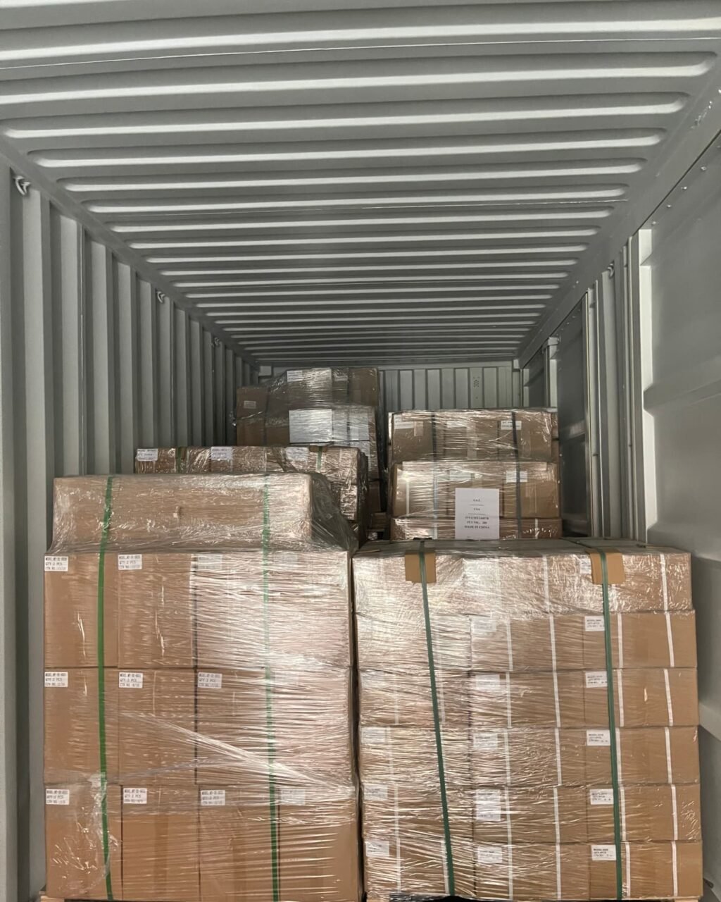 Instagram post from kingcargopanama. This post is in position 3.